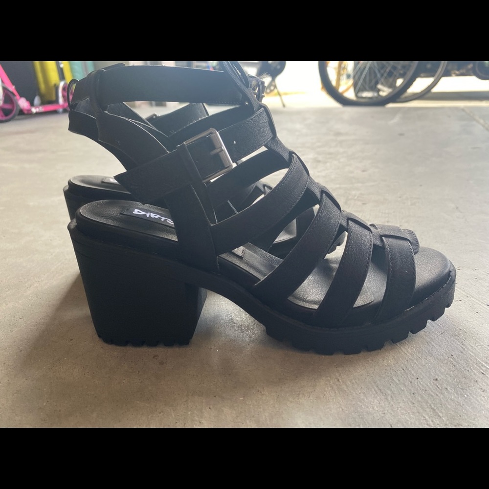 Platform heel sandal